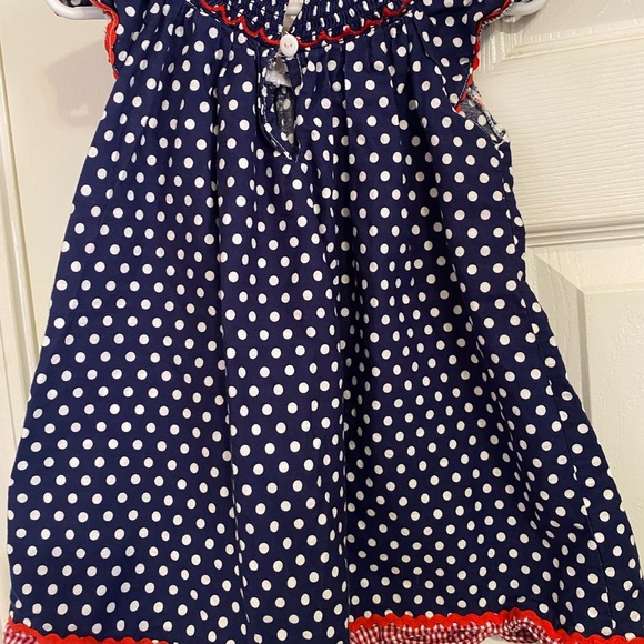 Lil‎ Cactus Smocked Bishop Dress - Picture 6 of 9